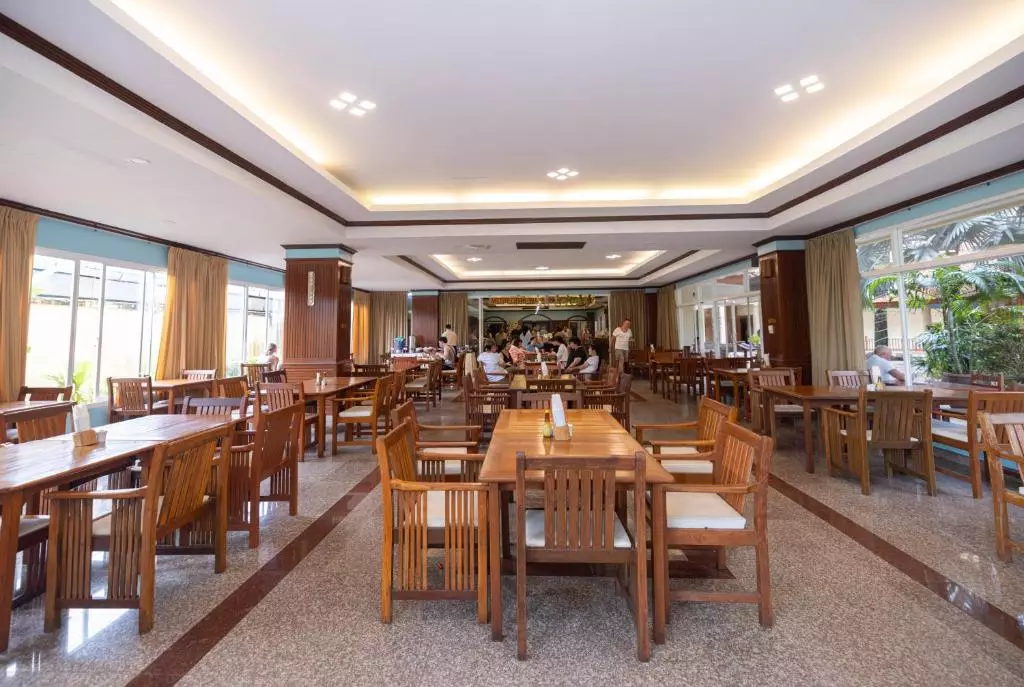Baumanburi Hotel Patong